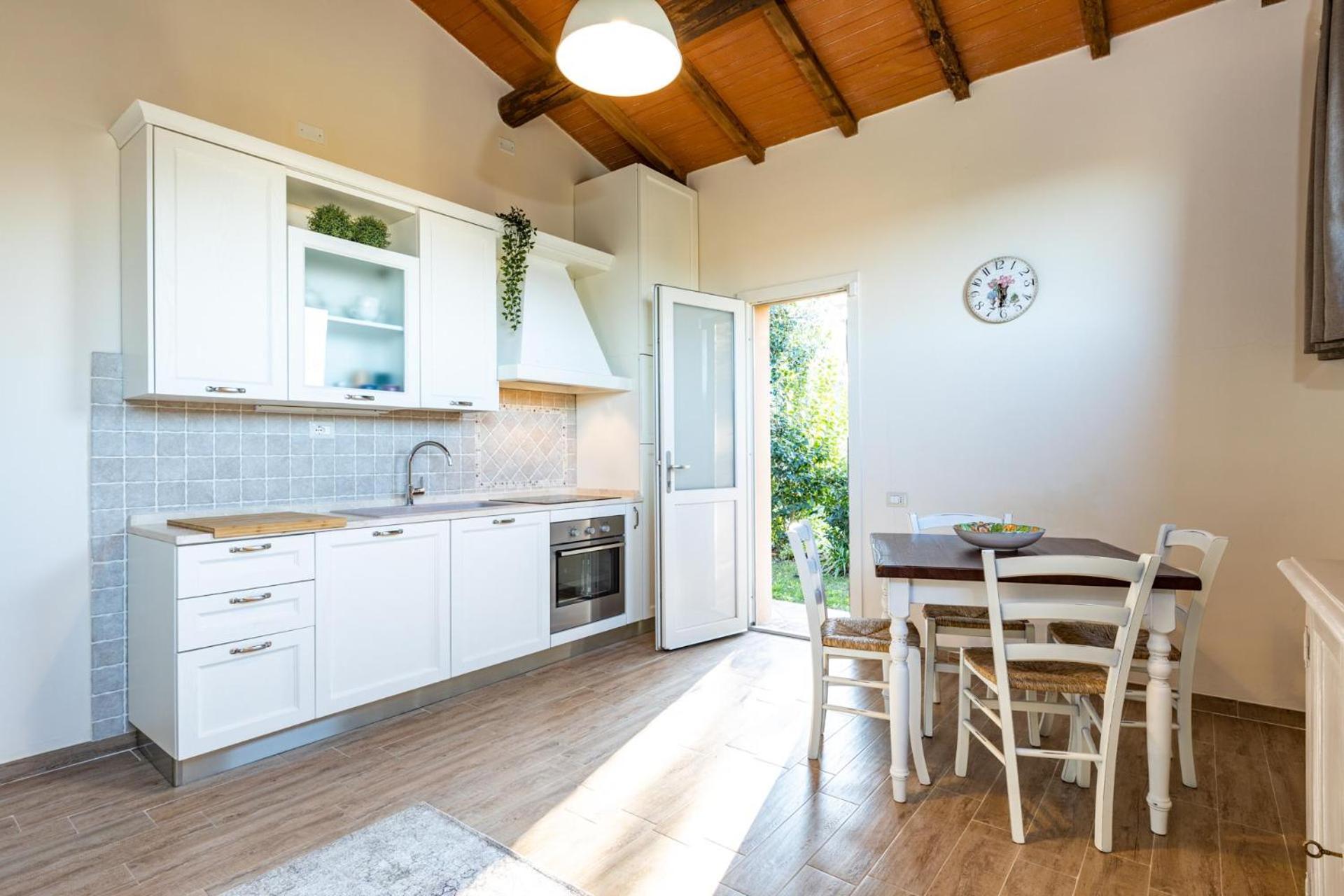 Gorgeous Villa Peccioli, With Private Pool, Ac, Wifi Legoli ภายนอก รูปภาพ